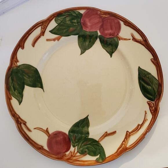 2 Vintage Franciscan Pottery Apple Motif 8" Dessert Plates Cottagecore - Picture 2 of 5